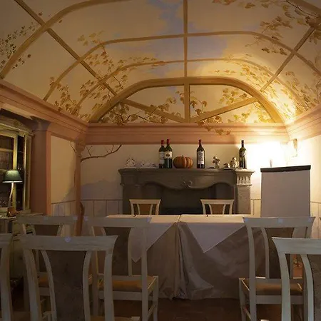 Corte Degli Angeli Hotel 4*